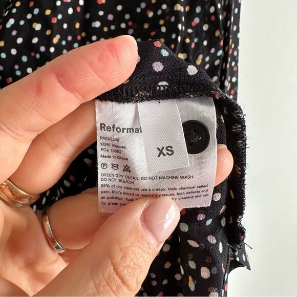 Reformation Violet Top in Confetti - Picture 4 of 7